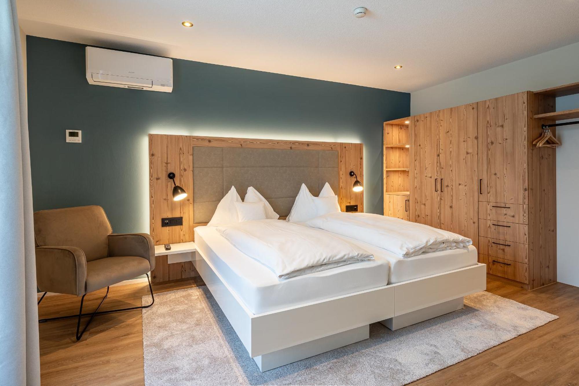 Seeburg - Adults Only Ringgenberg